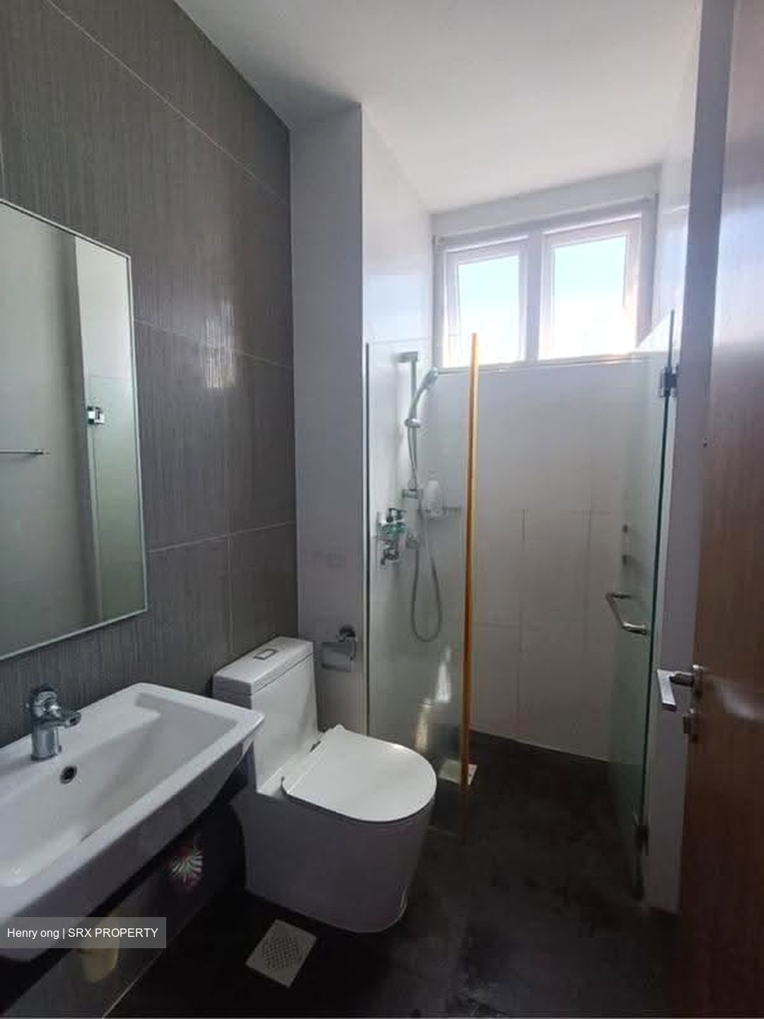 Suites @ Eastcoast (D15), Condominium #632562291